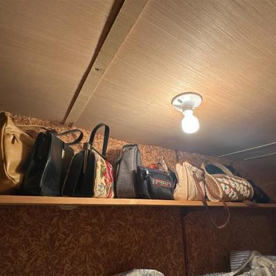 Sale Photo Thumbnail #191