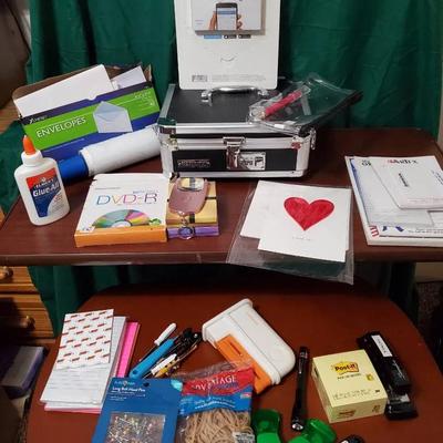 Large Office/craft Lot