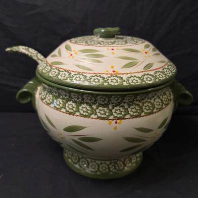 Temp-tations Old World Soup Tureen 