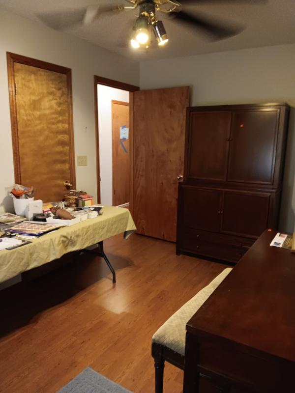 Sale Photo Thumbnail #2