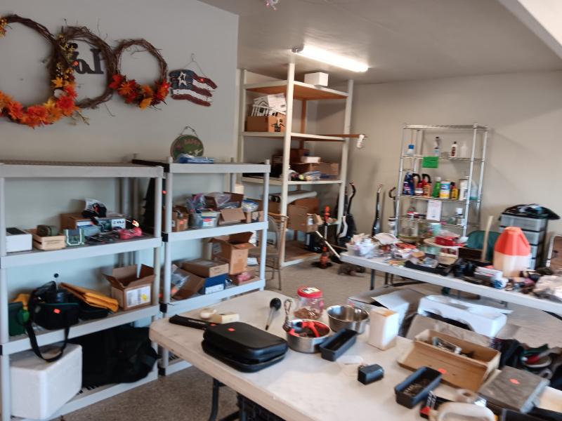 Sale Photo Thumbnail #24