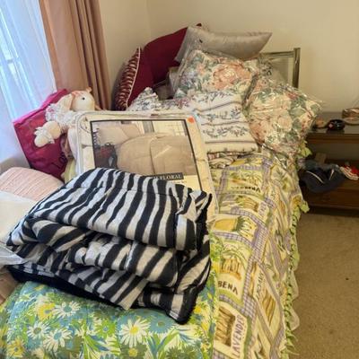 Sale Photo Thumbnail #34