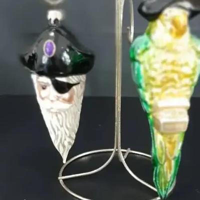 2 Hand Blown Glass Patricia Breen Designs Green Pirate - Pirate Rex Black Series 