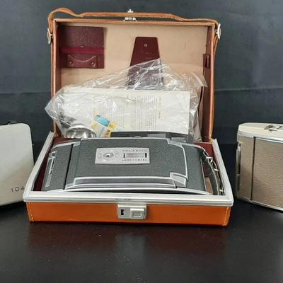 3 Vintage Polaroid Land Cameras - 1 with Carry Case 