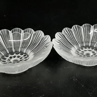 2 Signed Lalique Daisy Pattern Dish's