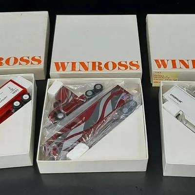 3 Winross - Ford & Caterpillar Making Waves - 80th Anniversary 