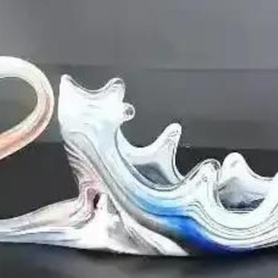 Large Beautiful Glass Swan 