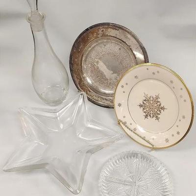 Metallic And Glass Holiday Set