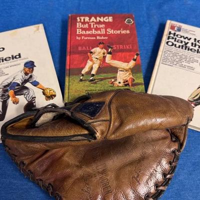 Vintage Baseball Right-Handed Babe Dahlgren Catchers Mitt And 3 Baseball Books