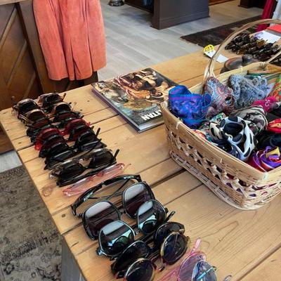 Sale Photo Thumbnail #37