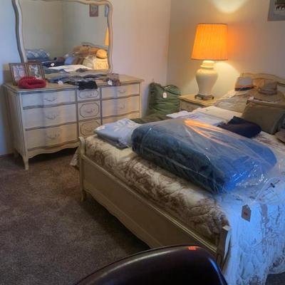 Sale Photo Thumbnail #139