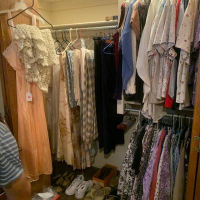 Sale Photo Thumbnail #141