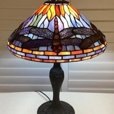 MMP007 Tiffany Style Dragonfly Table Lamp
