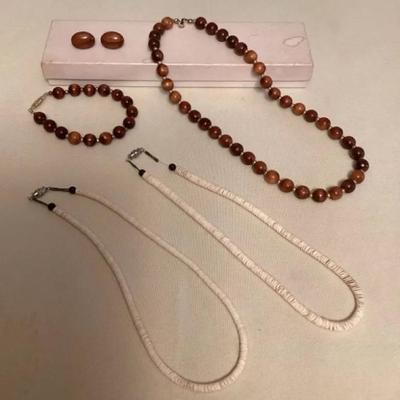 MMP113 Vintage Koa & Paper Shell Costume Jewelry 