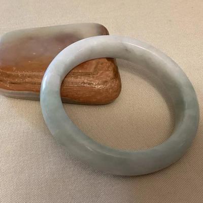 MMP134 Light Green & White Jade Bangle Bracelet New