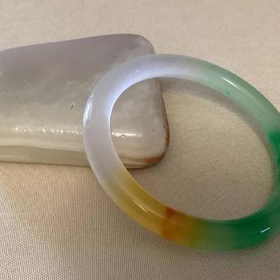 MMP118 Green, White & Brown Jade Bangle Bracelet New