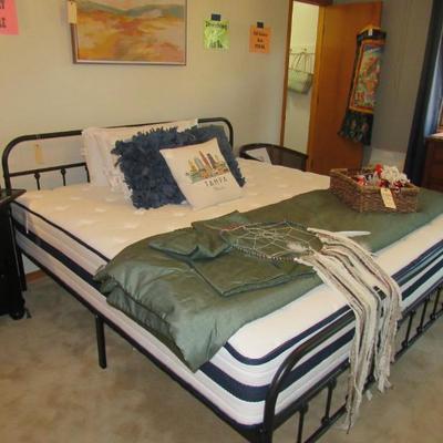 Sale Photo Thumbnail #73