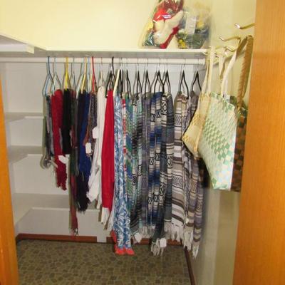 Sale Photo Thumbnail #76