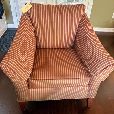 Sale Photo Thumbnail #135: Ethan Allen chair $59
2 available