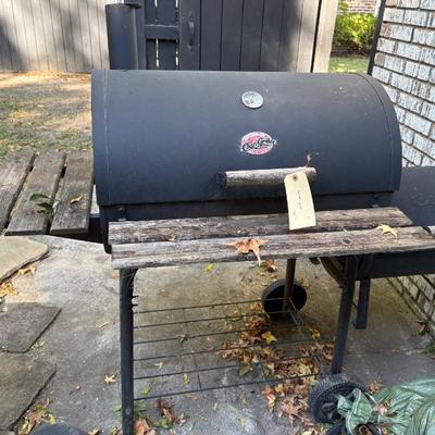 Sale Photo Thumbnail #175: grill smoler $45