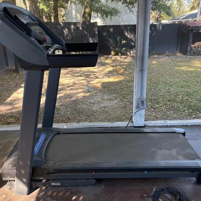 Sale Photo Thumbnail #184: Horizon treadmill $100
The circuit breaker on the outside, left side of the treadmill needs to be reset. Close and open again.