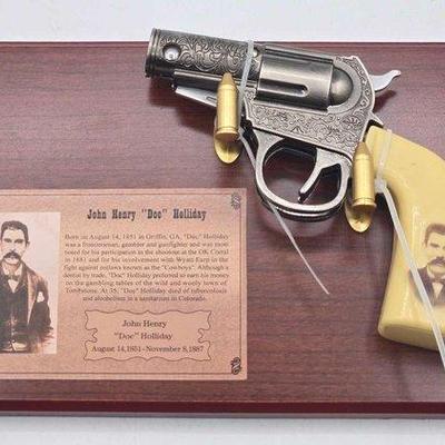 2186 • doc holliday pistol knife wooden plaque