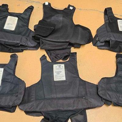 Sale Photo Thumbnail #152: 1908 • body armor plates and plate carriers