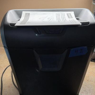 Staples Shredder