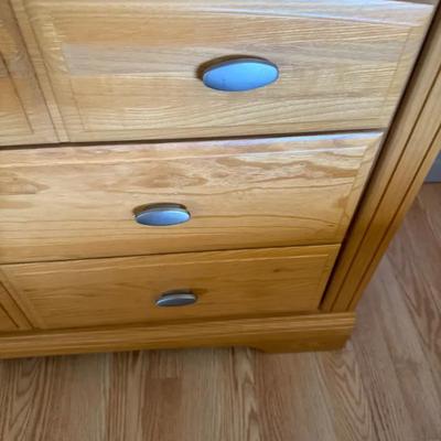 Dresser W Mirror 60w 18.5d 34tall