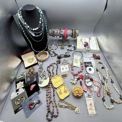  Costume Jewelry Lot A
