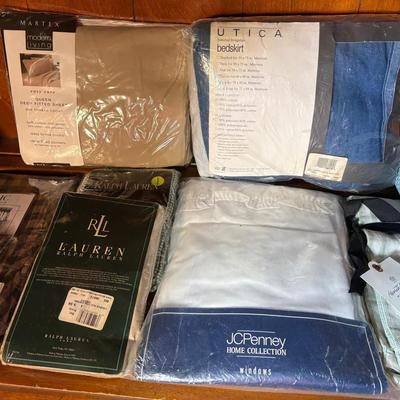 Household Items NIB-Towels, Bed Linens, Hangers, Patio Mats