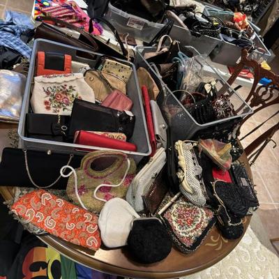 Sale Photo Thumbnail #250