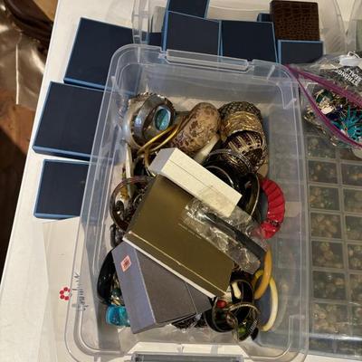 Sale Photo Thumbnail #98