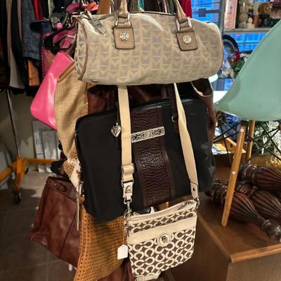 Sale Photo Thumbnail #259