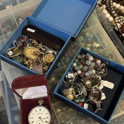 Sale Photo Thumbnail #103