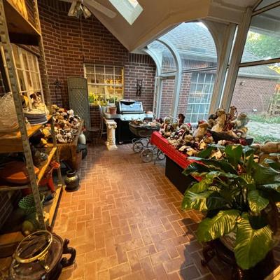 Sale Photo Thumbnail #122