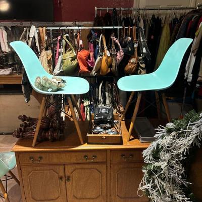 Sale Photo Thumbnail #261