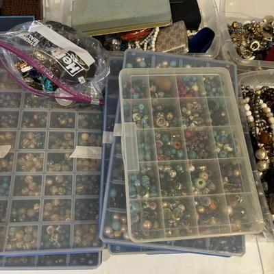 Sale Photo Thumbnail #97