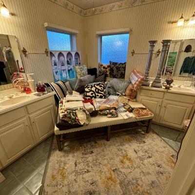 Sale Photo Thumbnail #38