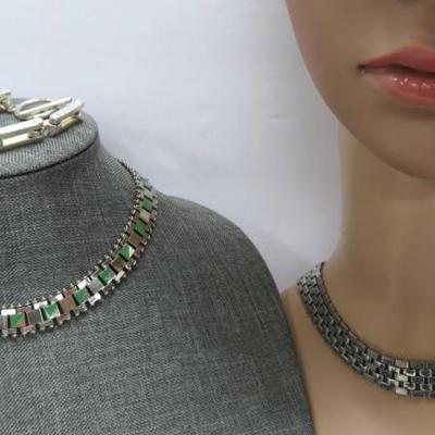 Sale Photo Thumbnail #384