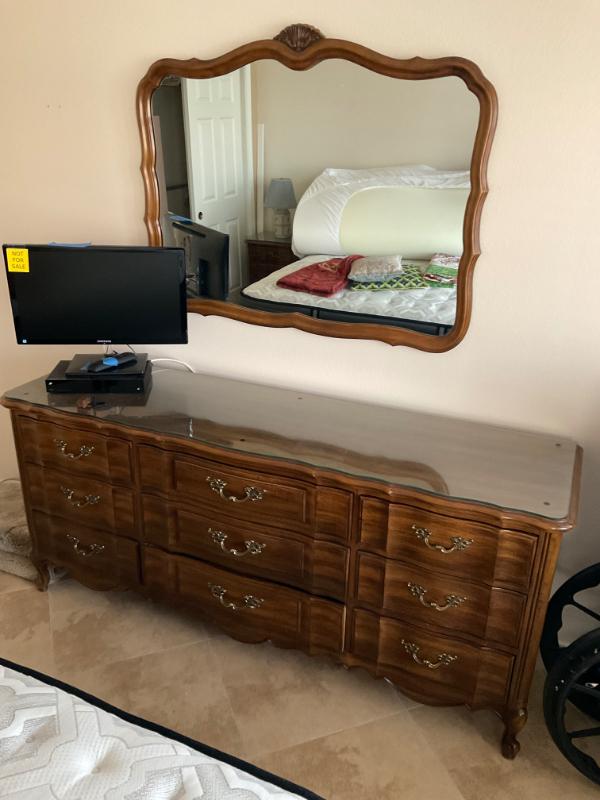 Sale Photo Thumbnail #20