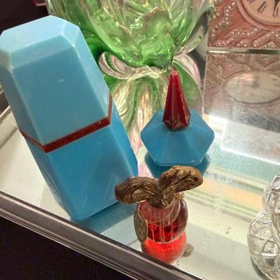 Sale Photo Thumbnail #381