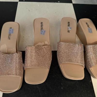 Sale Photo Thumbnail #178