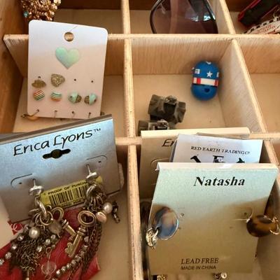 Sale Photo Thumbnail #406