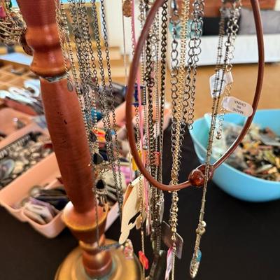 Sale Photo Thumbnail #404