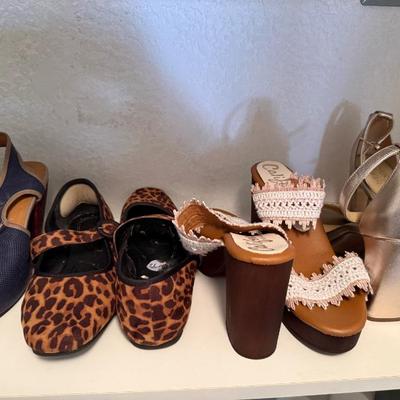 Sale Photo Thumbnail #186