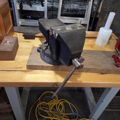 Sale Photo Thumbnail #19