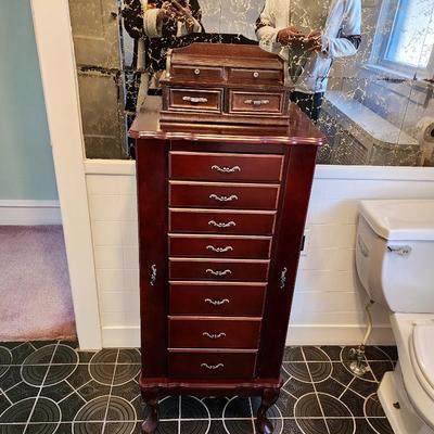 Sale Photo Thumbnail #6