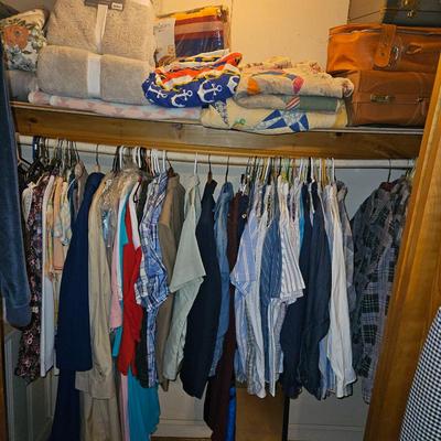 Sale Photo Thumbnail #63: Tons Of Retro Vintage Clothing