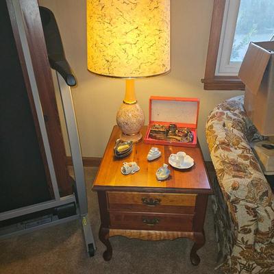 Sale Photo Thumbnail #29: Retro Lamps 